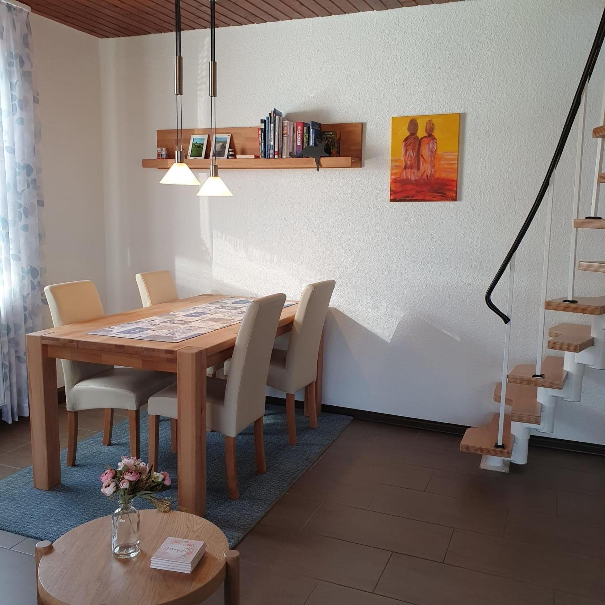 Kimbas Huus Villa Berumbur Екстериор снимка
